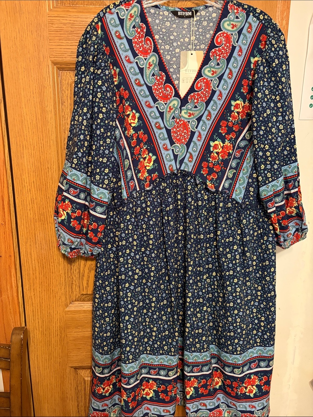 Blue Floral Boho V-Neck Dress with Red Accent - Picture 2 of 8